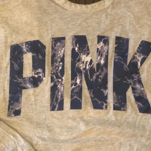 Victoria’s Secret Pink T-Shirt Size Medium - Picture 4 of 8